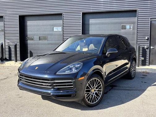 2022 Porsche Cayenne Platinum Edition