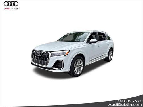 2025 Audi Q7 55 Premium Plus