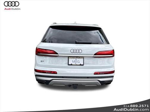 2025 Audi Q7 55 Premium Plus
