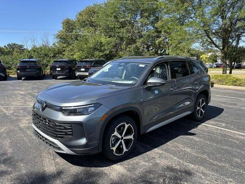 2025 Volkswagen Tiguan 2.0T SE 4MOTION