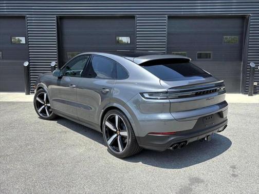 2024 Porsche Cayenne