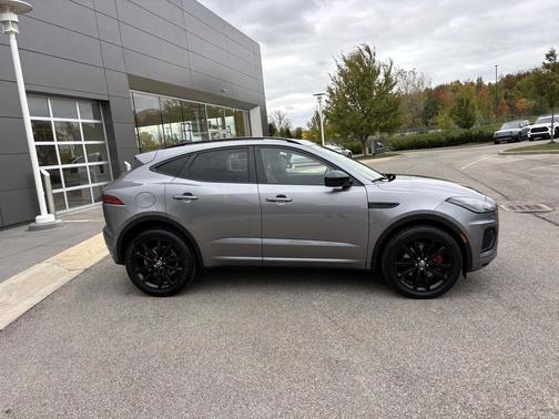 2024 Jaguar E-PACE R-Dynamic SE P250 AWD Automatic