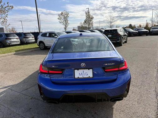 2023 BMW M340 i xDrive