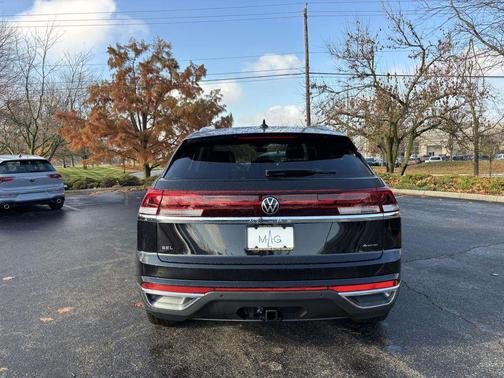 2026 Volkswagen Atlas Cross Sport 2.0T SEL