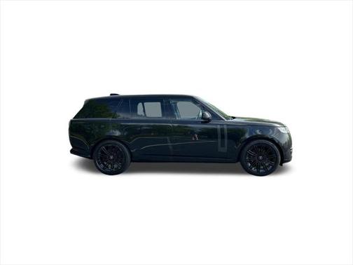 2025 Land Rover Range Rover P530 SE 7 Seat