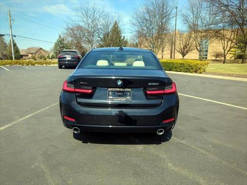 2024 BMW 330 i xDrive