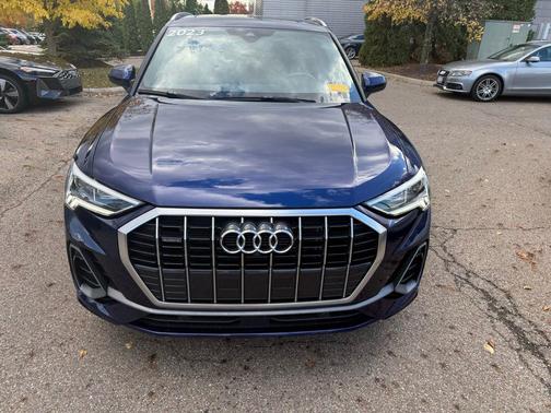 2023 Audi Q3 45 S line Premium Plus