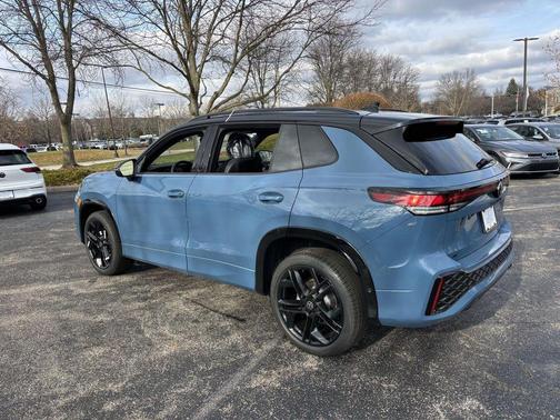 2026 Volkswagen Tiguan 2.0T SE R-Line Black 4MOTION