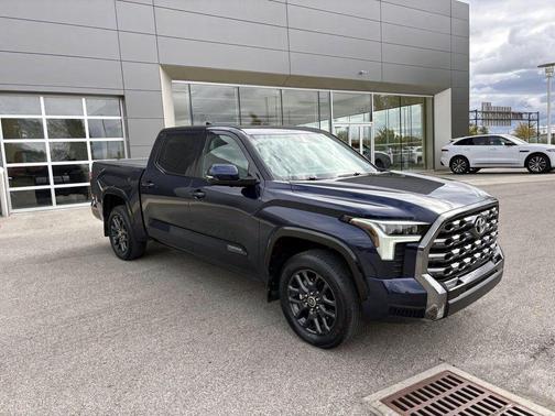 2022 Toyota Tundra Platinum
