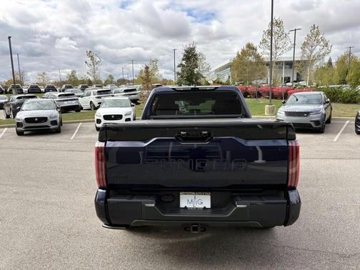 2022 Toyota Tundra Platinum