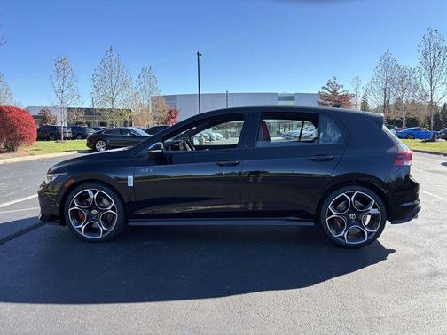 2026 Volkswagen Golf GTI 2.0T S DSG
