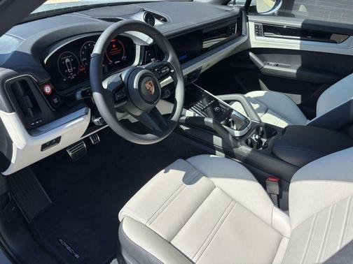 2026 Porsche Cayenne S