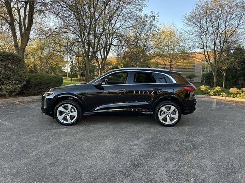 2025 Audi Q5 Premium Plus TFSI quattro S tronic