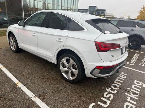 2021 Audi Q5 45 Premium Plus