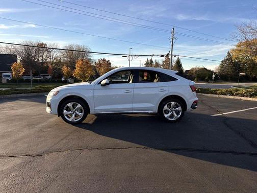 2021 Audi Q5 45 Premium Plus