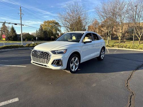 2021 Audi Q5 45 Premium Plus