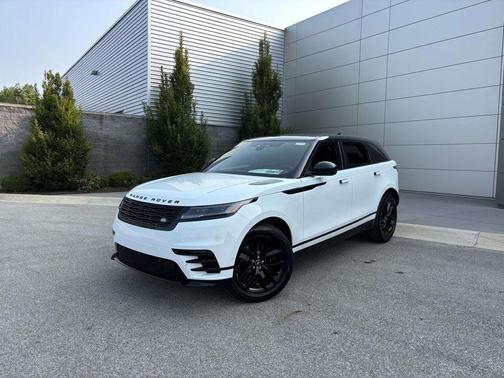 2026 Land Rover Range Rover Velar P250 SE R-Dynamic