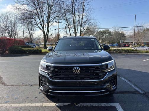 2026 Volkswagen Atlas 2.0T SEL Premium R-Line 4MOTION