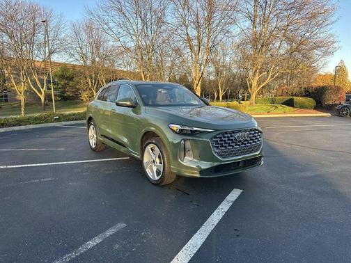2025 Audi Q5 Premium Plus TFSI quattro S tronic