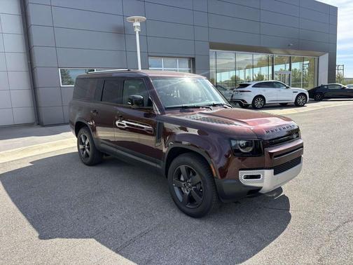 2025 Land Rover Defender 130 P400 S