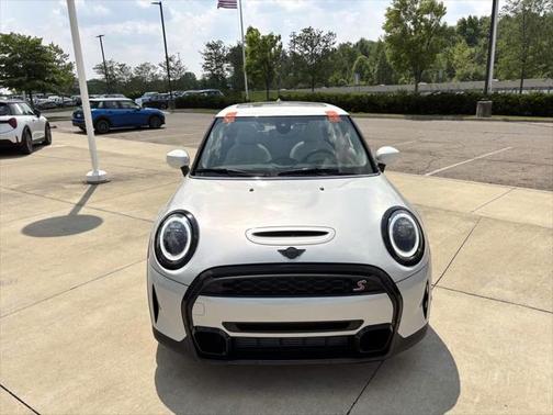 2022 MINI Hardtop Cooper S