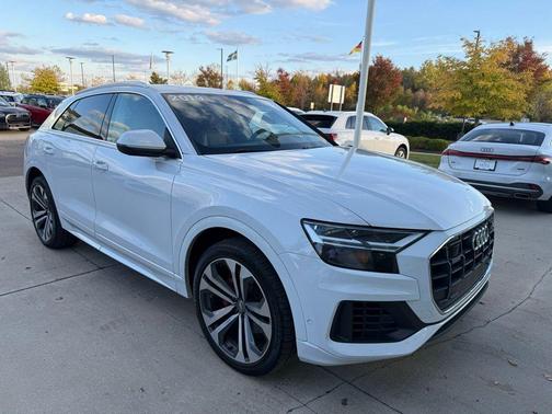 2019 Audi Q8 3.0T Premium Plus