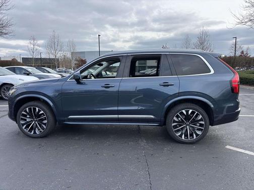 2026 Volvo XC90 B6 Plus 6-Seater