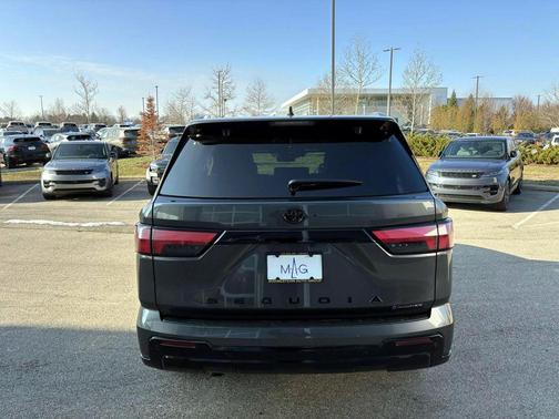 2025 Toyota Sequoia Platinum