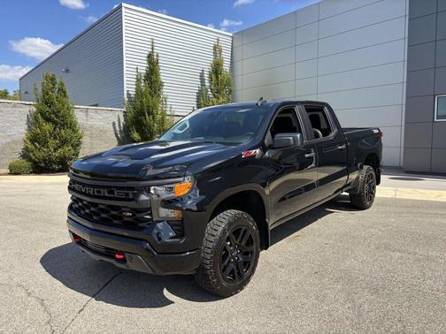 2023 Chevrolet Silverado 1500 Custom Trail Boss
