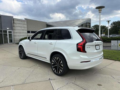 2026 Volvo XC90 B6 Ultra 7-Seater