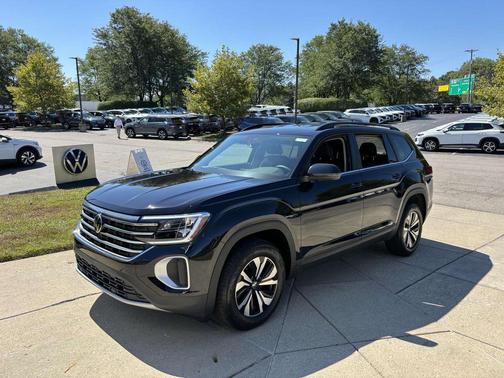 2026 Volkswagen Atlas 2.0T SE