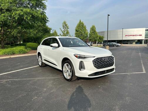 2025 Audi Q5 Premium Plus