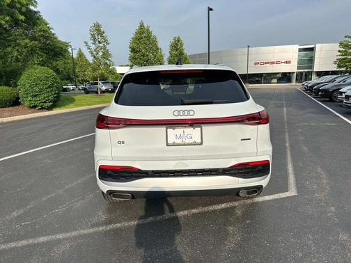 2025 Audi Q5 Premium Plus