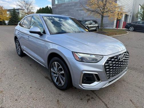 2022 Audi Q5 45 S line Premium Plus