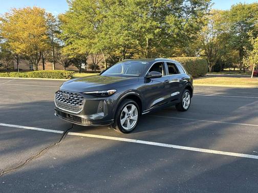 2025 Audi Q5 Premium Plus