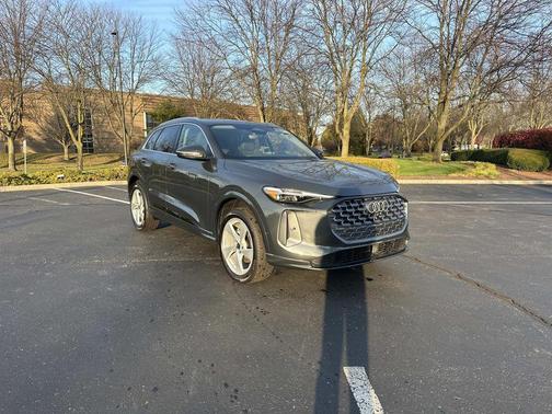 2025 Audi Q5 Premium Plus TFSI quattro S tronic