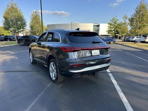 2025 Audi Q5 Premium Plus
