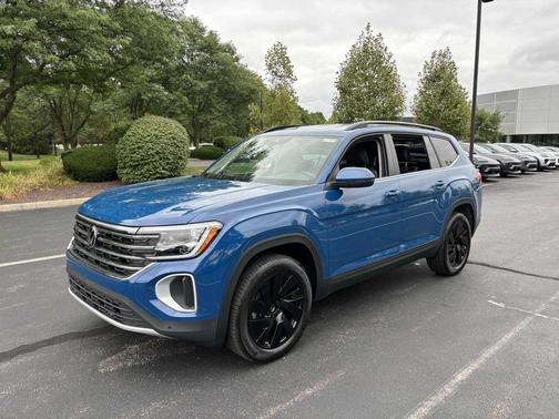 2026 Volkswagen Atlas 2.0T SE w/Technology 4MOTION