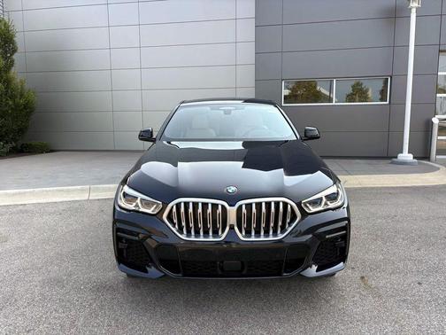 2023 BMW X6 xDrive40i