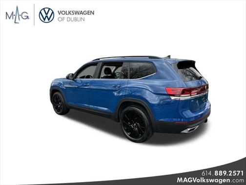 2025 Volkswagen Atlas 2.0T SE w/Technology 4MOTION
