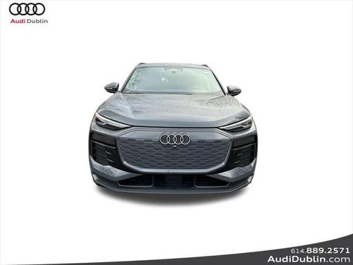 2025 Audi Q6 e-tron Premium quattro