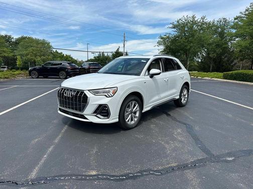 2025 Audi Q3 45 S line Premium Plus