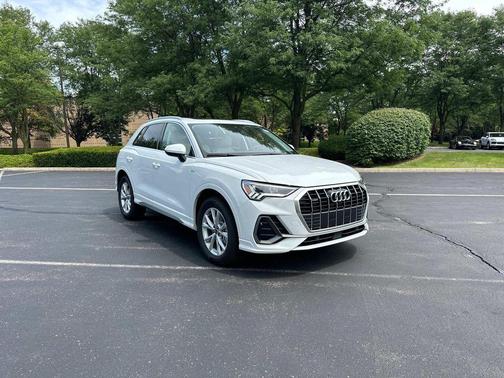 2025 Audi Q3 45 S line Premium Plus