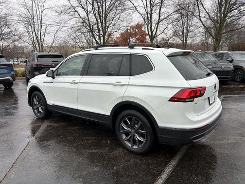 2022 Volkswagen Tiguan 2.0T SE 4MOTION