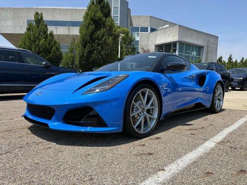 2025 Lotus Emira V6