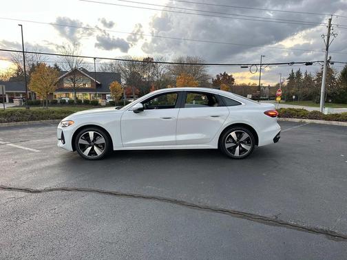 2025 Audi A5 Premium Plus TFSI quattro S tronic