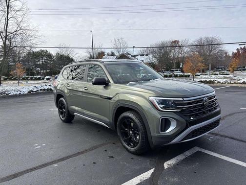 2026 Volkswagen Atlas 2.0T Peak Edition