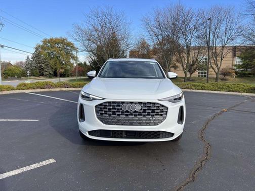 2025 Audi Q5 Premium Plus TFSI quattro S tronic