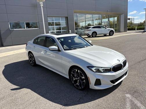 2025 BMW 330 i xDrive