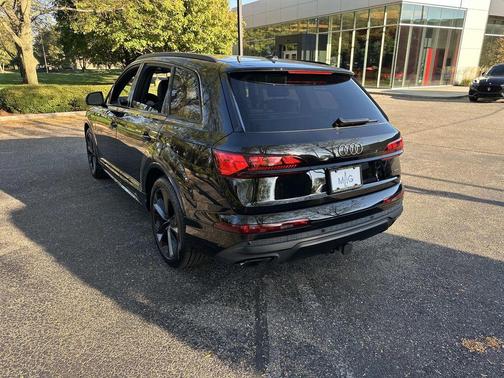 2026 Audi Q7 55 Prestige